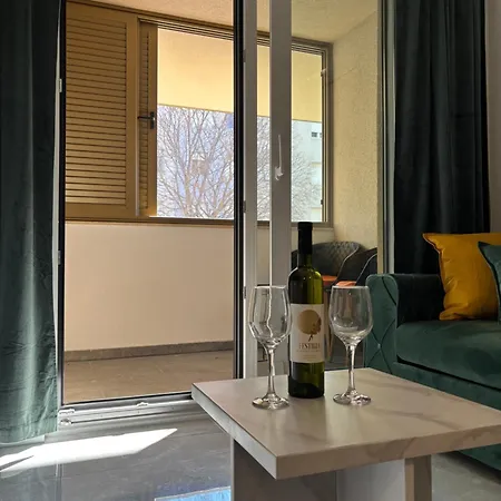 Sapphire Coast Residences Сплит