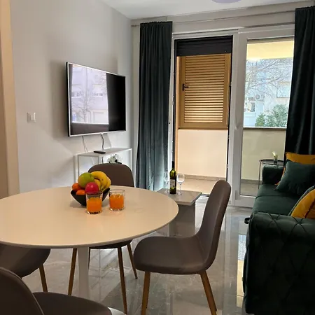 Apartment Sapphire Coast Residences