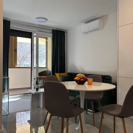 Apartment Sapphire Coast Residences